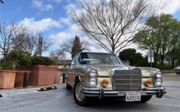 Mercedes-benz-280se-1972-custom-207605-1