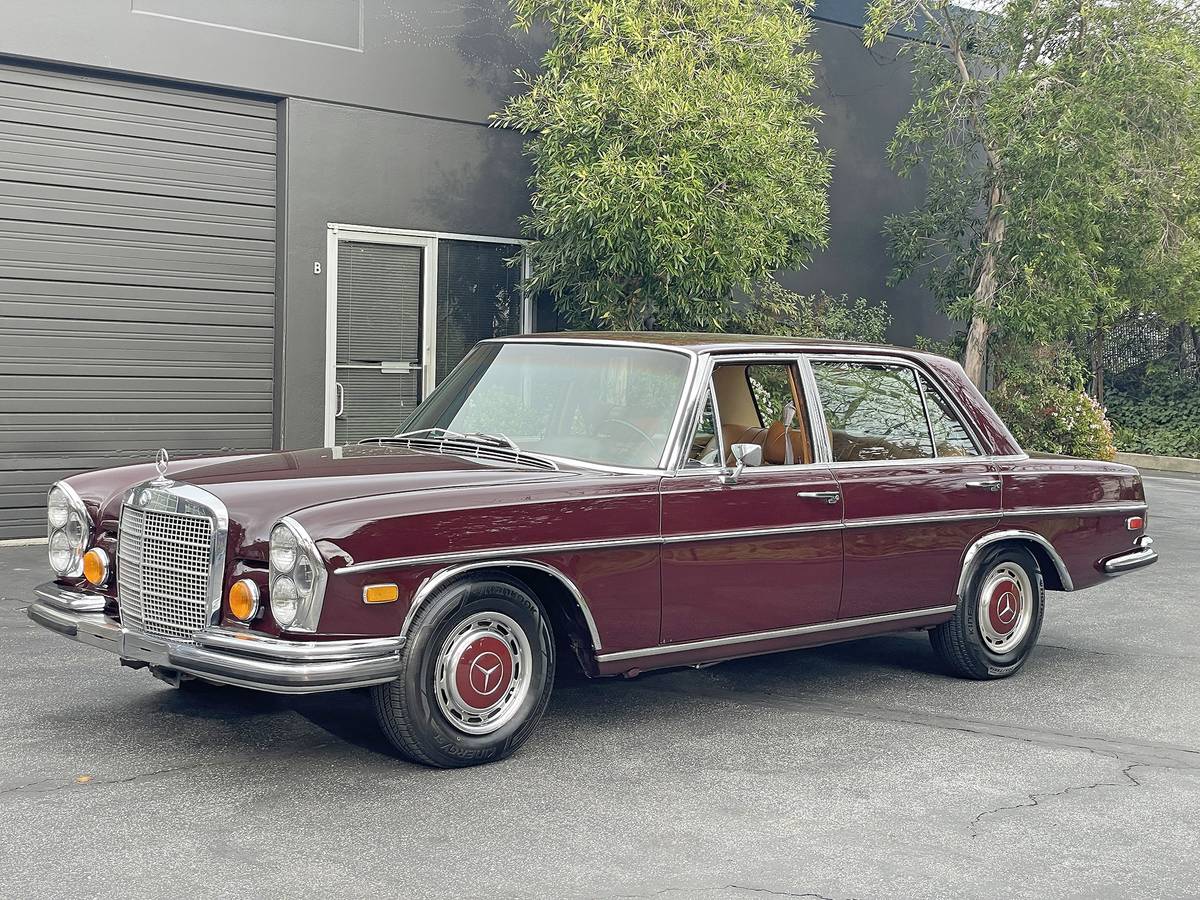 Mercedes-benz-300sel-6.3-1971-14474-2