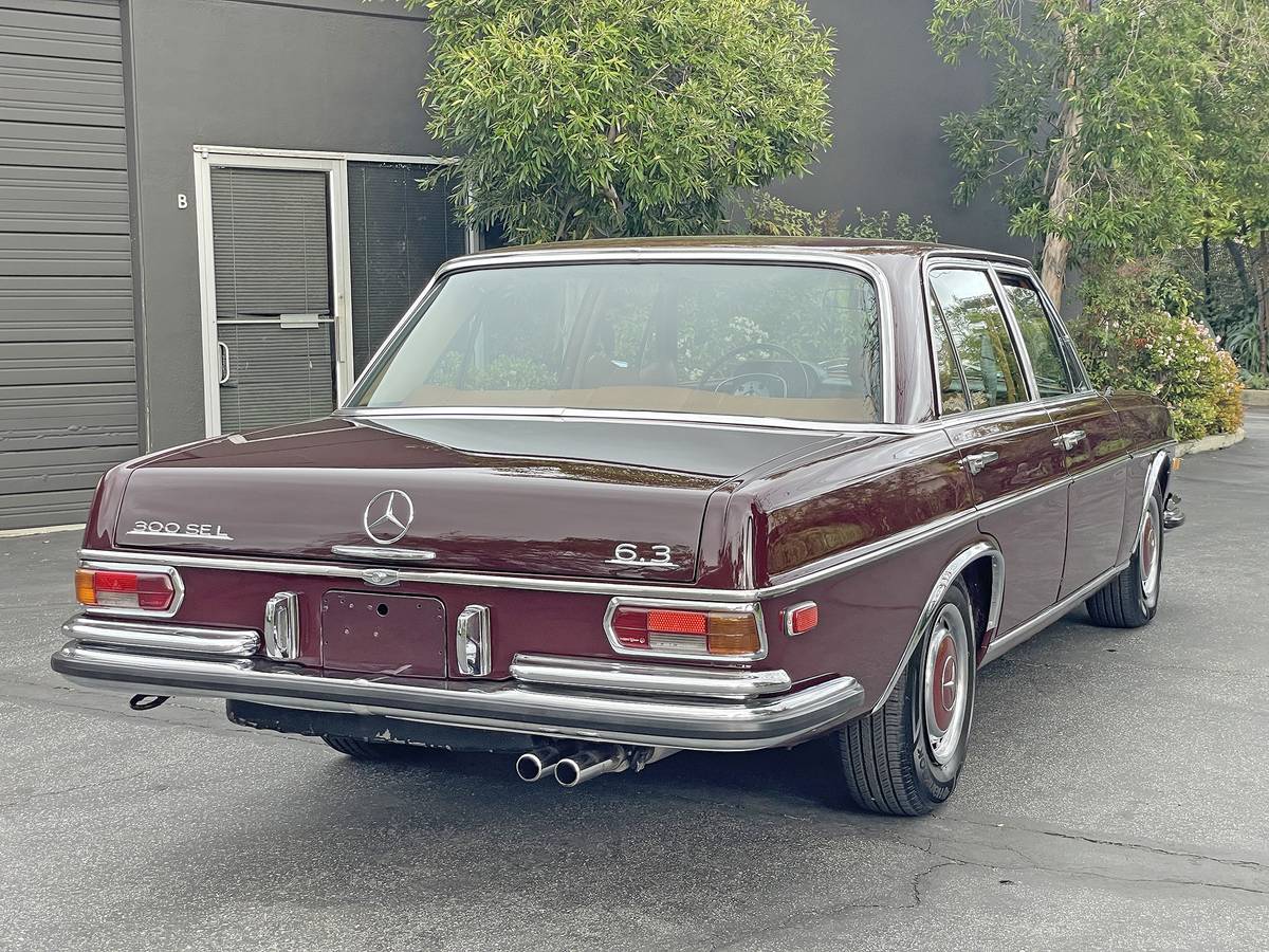 Mercedes-benz-300sel-6.3-1971-14474-4