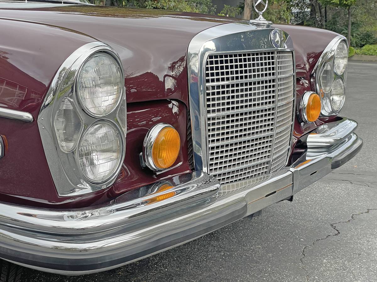 Mercedes-benz-300sel-6.3-1971-14474-8