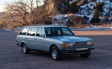 Mercedes-benz-300td-diesel-1985-silver-269564-11