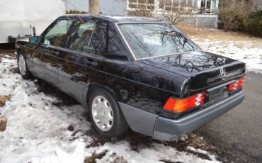 Mercedes-benz-Benz-190e-1993-231745-1