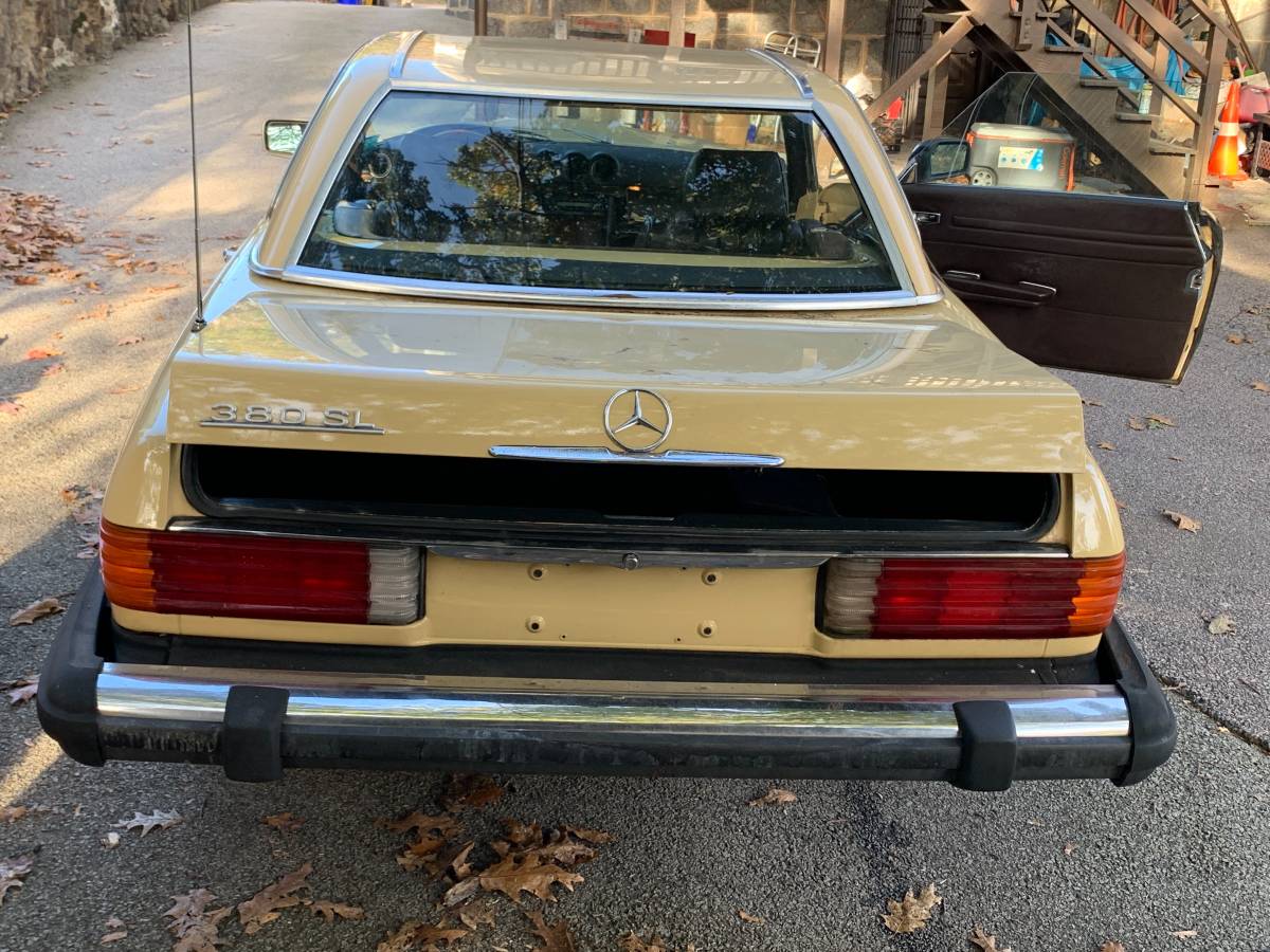 Mercedes-benz-Benz-380sl-1982-yellow-189902-10