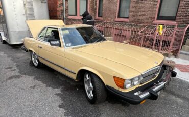 Mercedes-benz-Benz-380sl-1982-yellow-189902-8