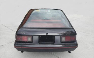 Mercury-Capri-rs-1983-black-95143-1