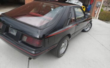 Mercury-Capri-rs-1983-black-95143-18