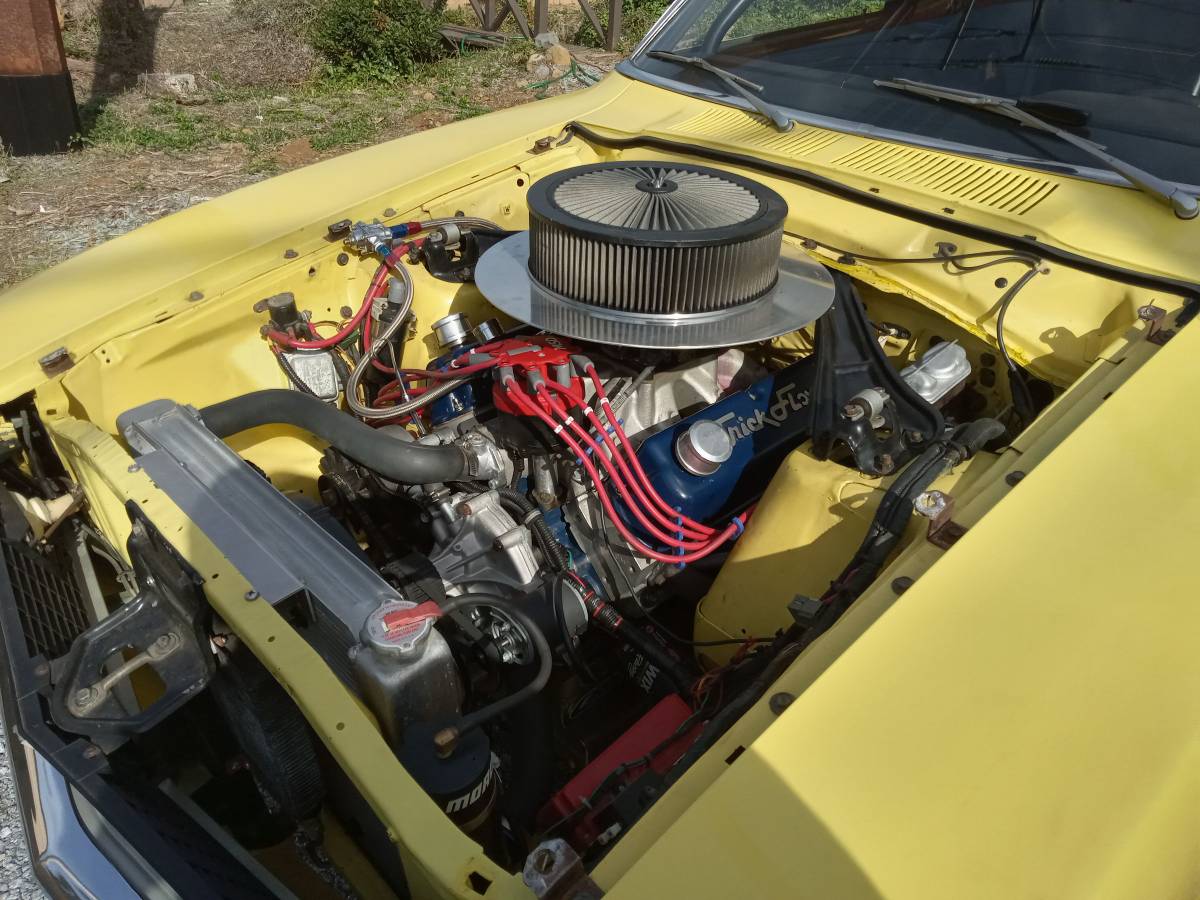 Mercury-Comet-1973-yellow-70811-1