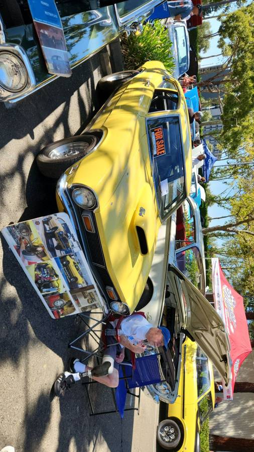 Mercury-Comet-1973-yellow-70811-4