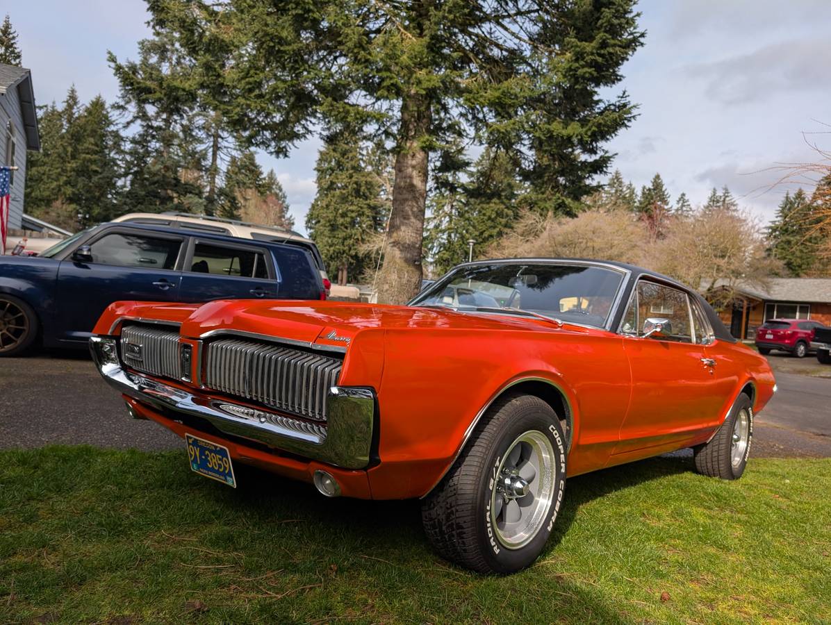 Mercury-Cougar-1967-198683-1