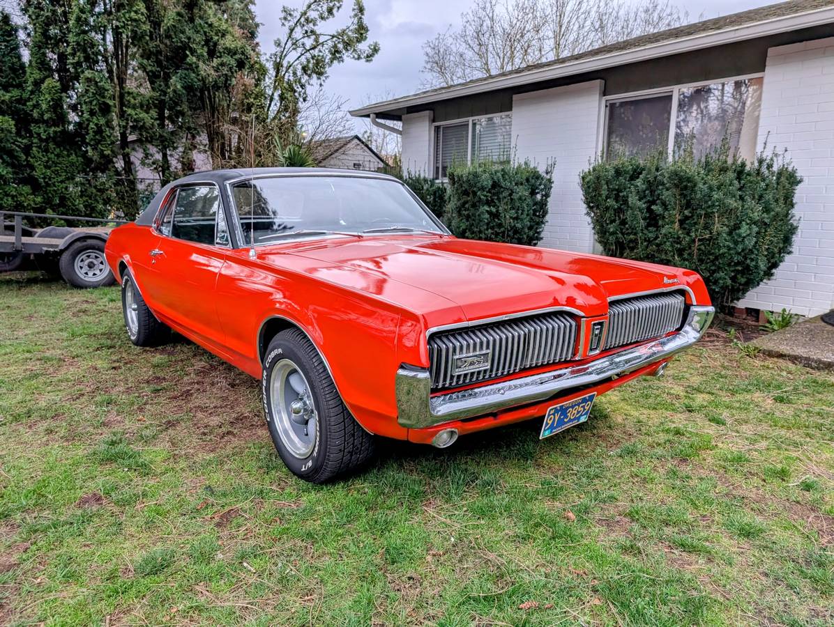 Mercury-Cougar-1967-198683-22