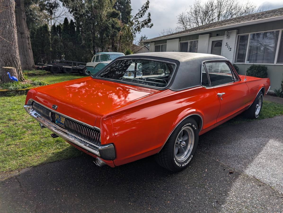 Mercury-Cougar-1967-198683-5