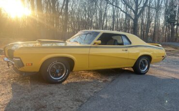 Mercury-Cougar-Coupe-1970-Yellow-Black-125529-3