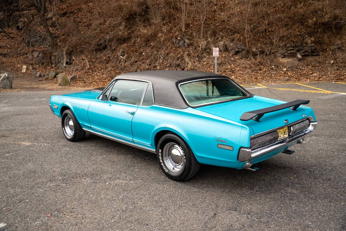 Mercury-Cougar-super-1968-custom-147013-7