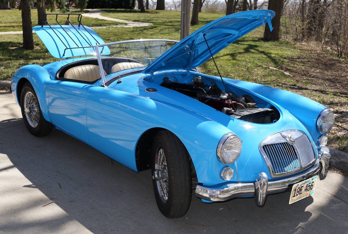 Mg-A-1600-mark-i-roadster-1961-blue-118159-5