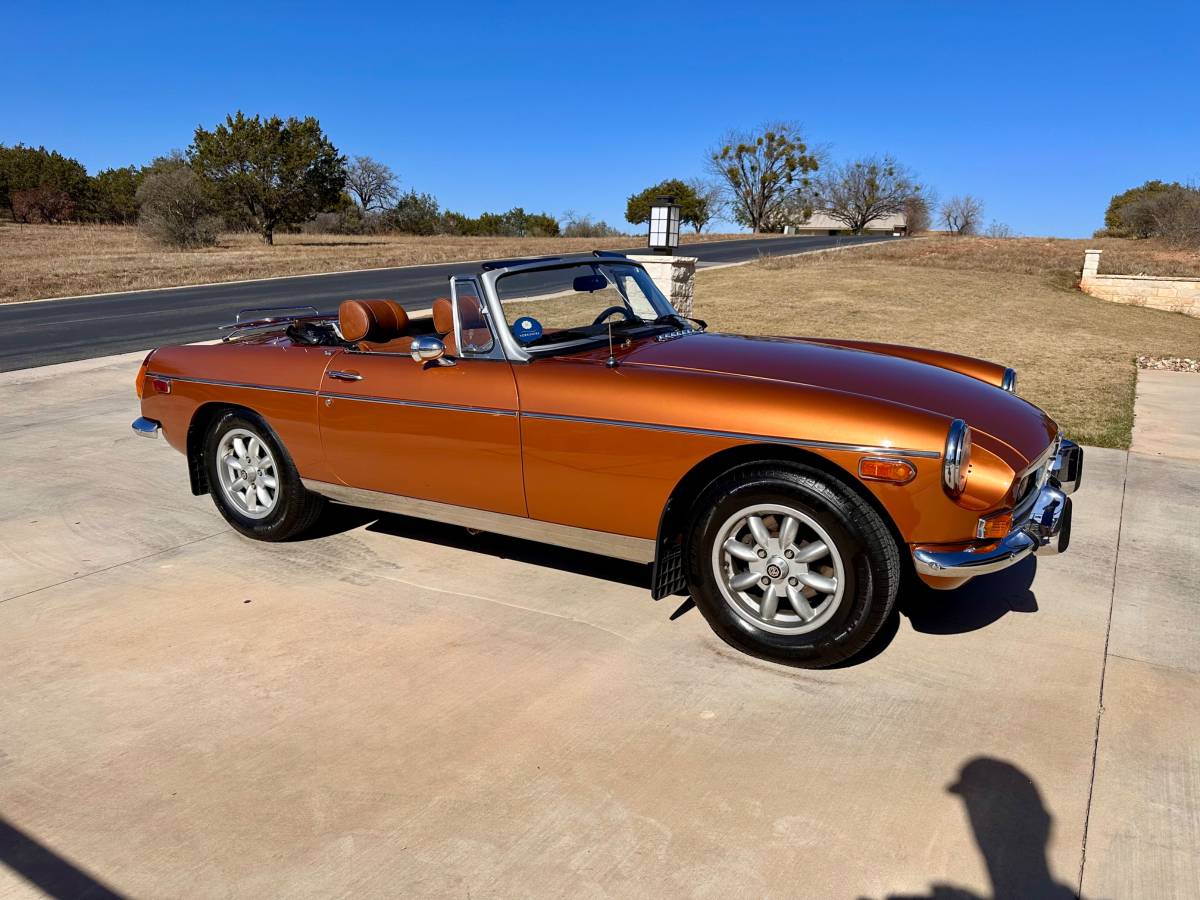 Mg-B-convertible-1974-custom-128451-10