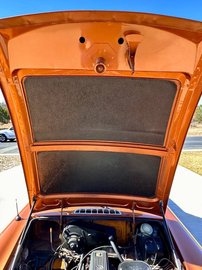 Mg-B-convertible-1974-custom-128451-22