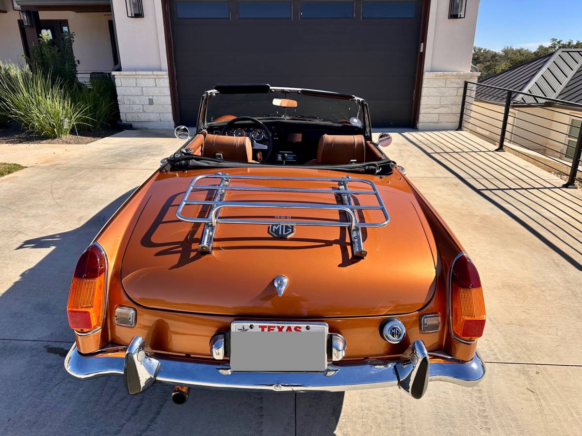 Mg-B-convertible-1974-custom-128451-6