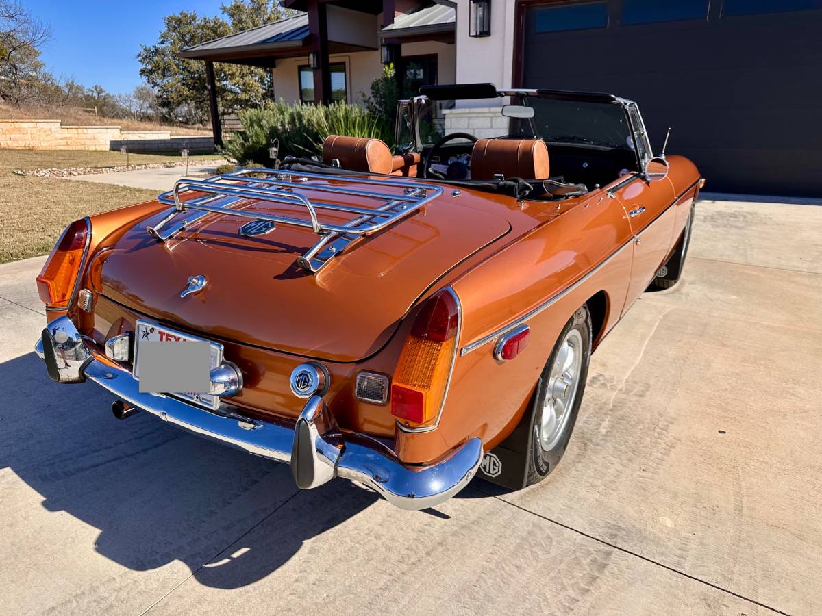 Mg-B-convertible-1974-custom-128451-7