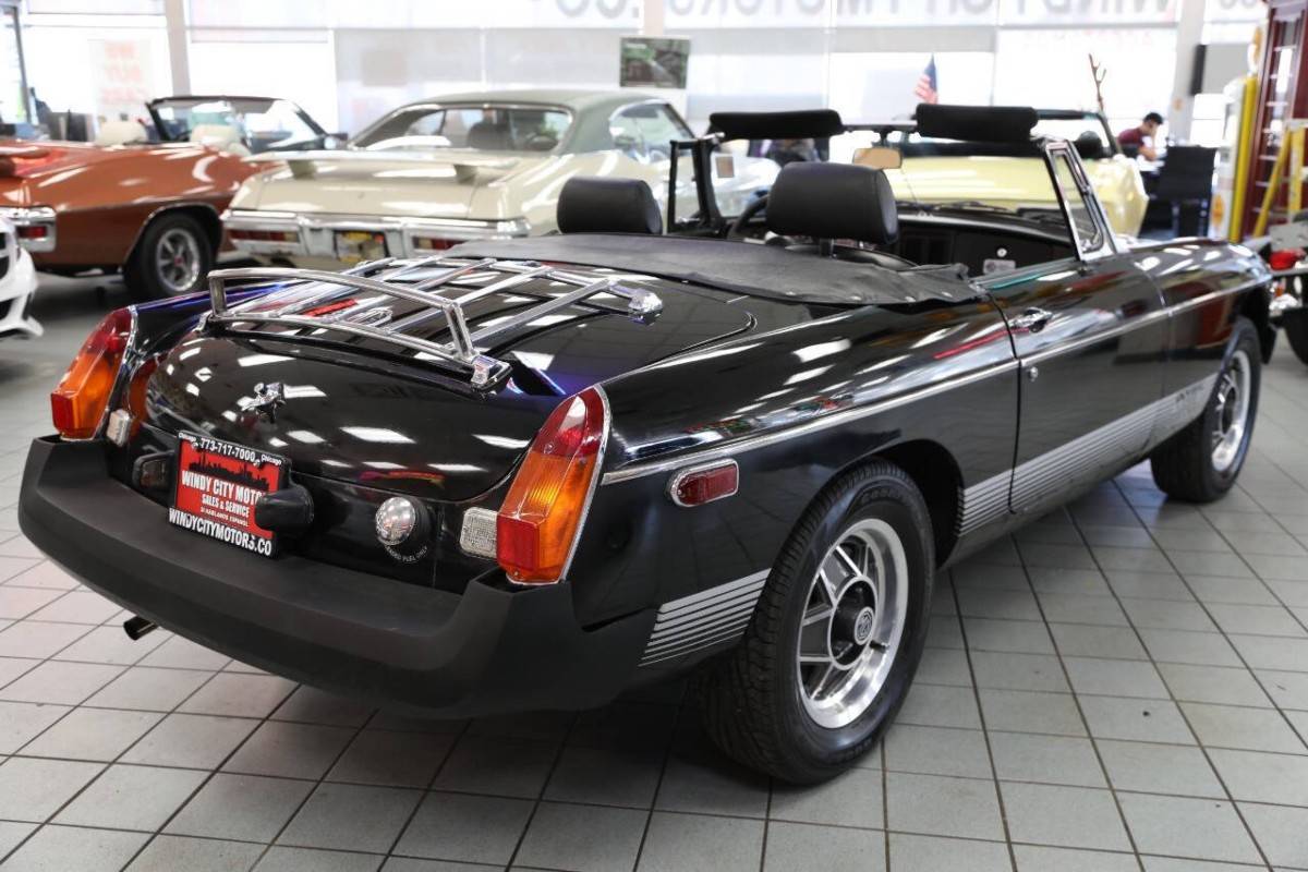 Mg-Mgb-limited-edition-roadster-1980-black-51185-3