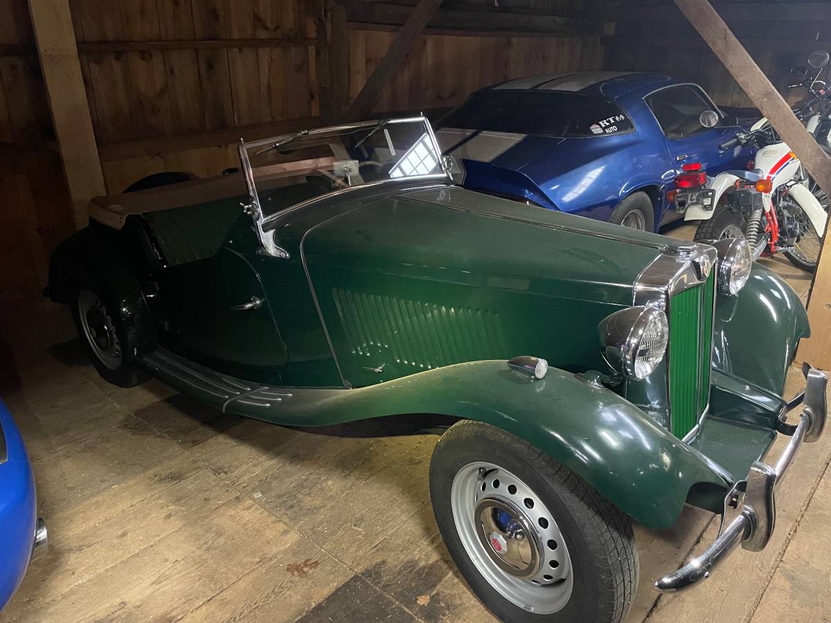 Mg-Td-1951-green-48280-1