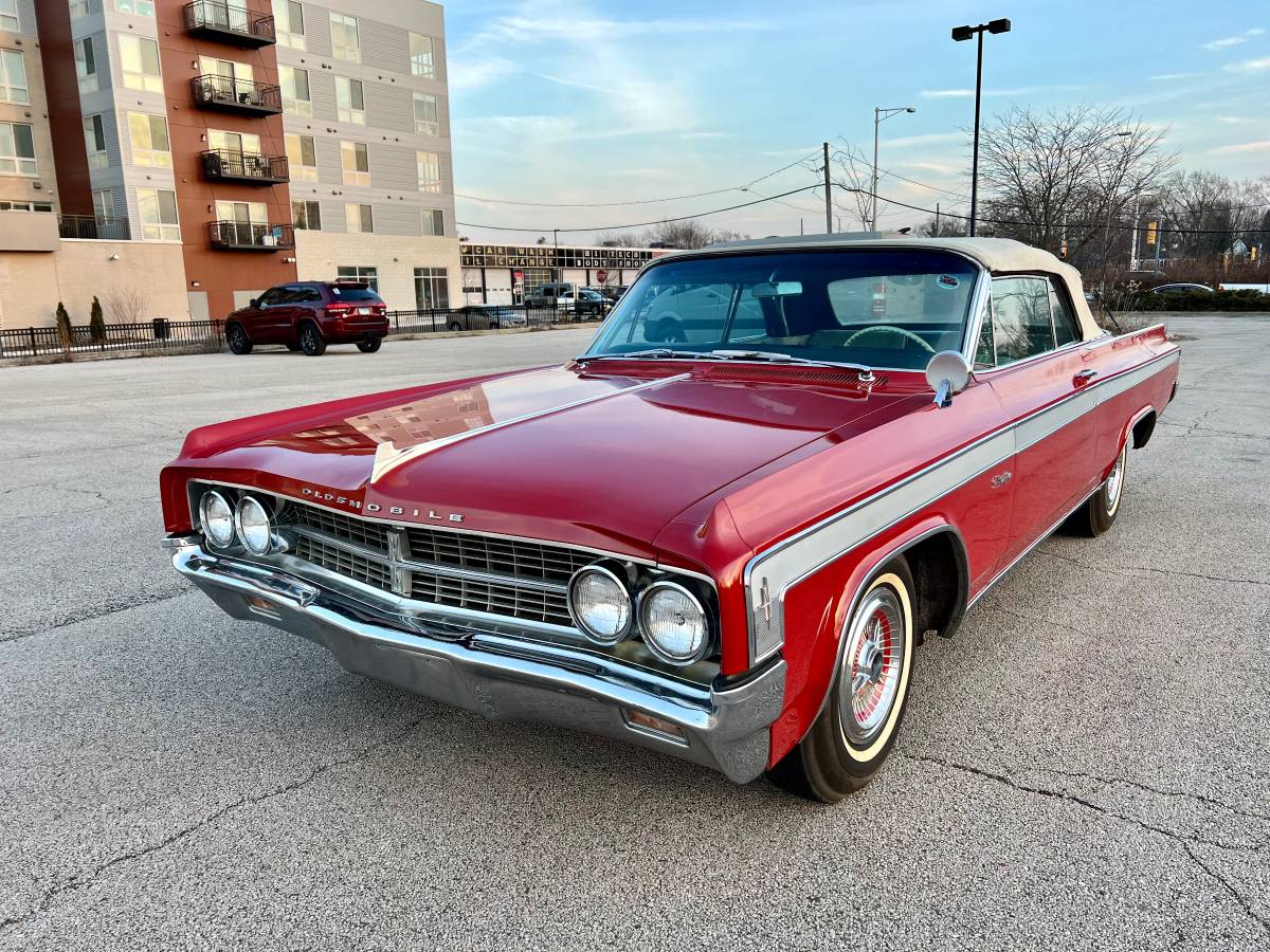 Oldsmobile-1963-64374-1