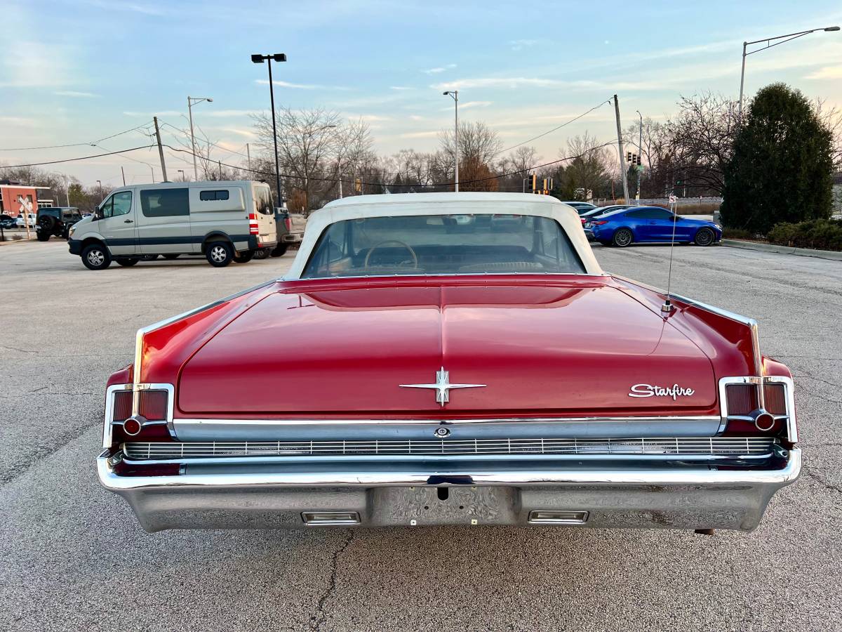 Oldsmobile-1963-64374-7