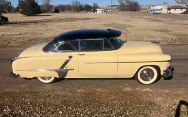 Oldsmobile-88-1952-157715