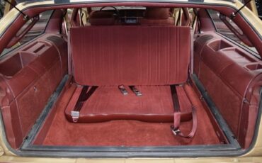 Oldsmobile-Custom-Cruiser-Break-1991-Gold-Maroon-192154-13