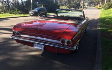 Oldsmobile-Cutlass-1962-red-8-3