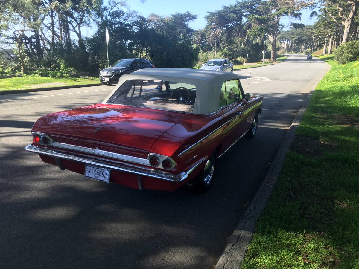 Oldsmobile-Cutlass-1962-red-8-5