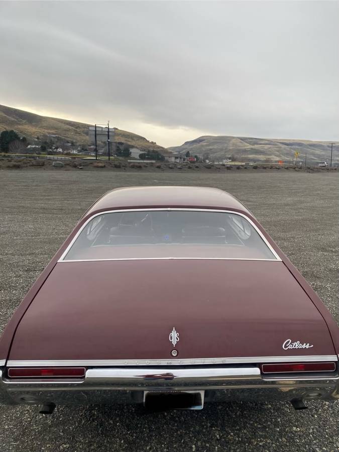 Oldsmobile-Cutlass-1968-red-100552-2