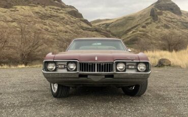 Oldsmobile-Cutlass-1968-red-100552-3