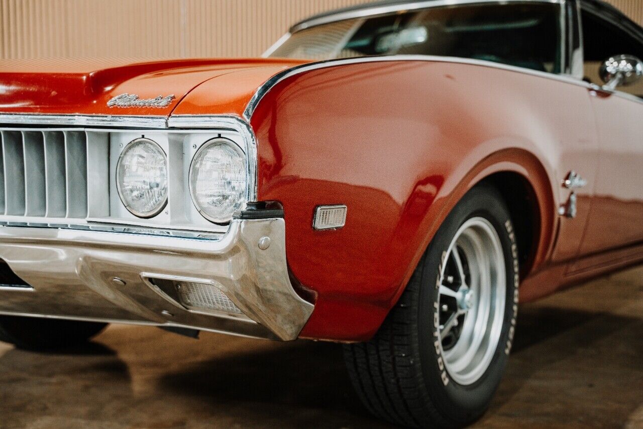 Oldsmobile-Cutlass-1969-Maroon-Maroon-6975-5