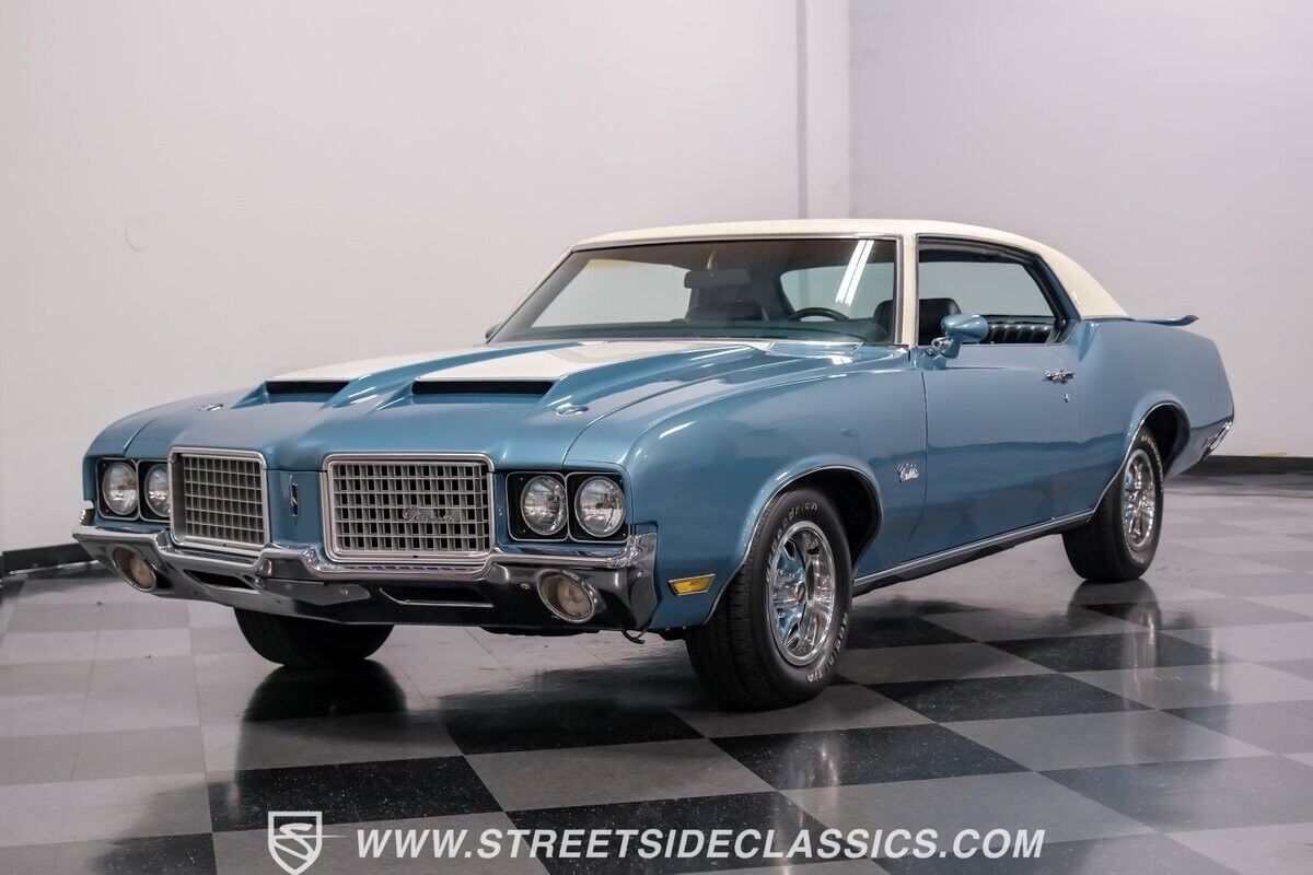 Oldsmobile-Cutlass-1972-Blue-Blue-117744-5