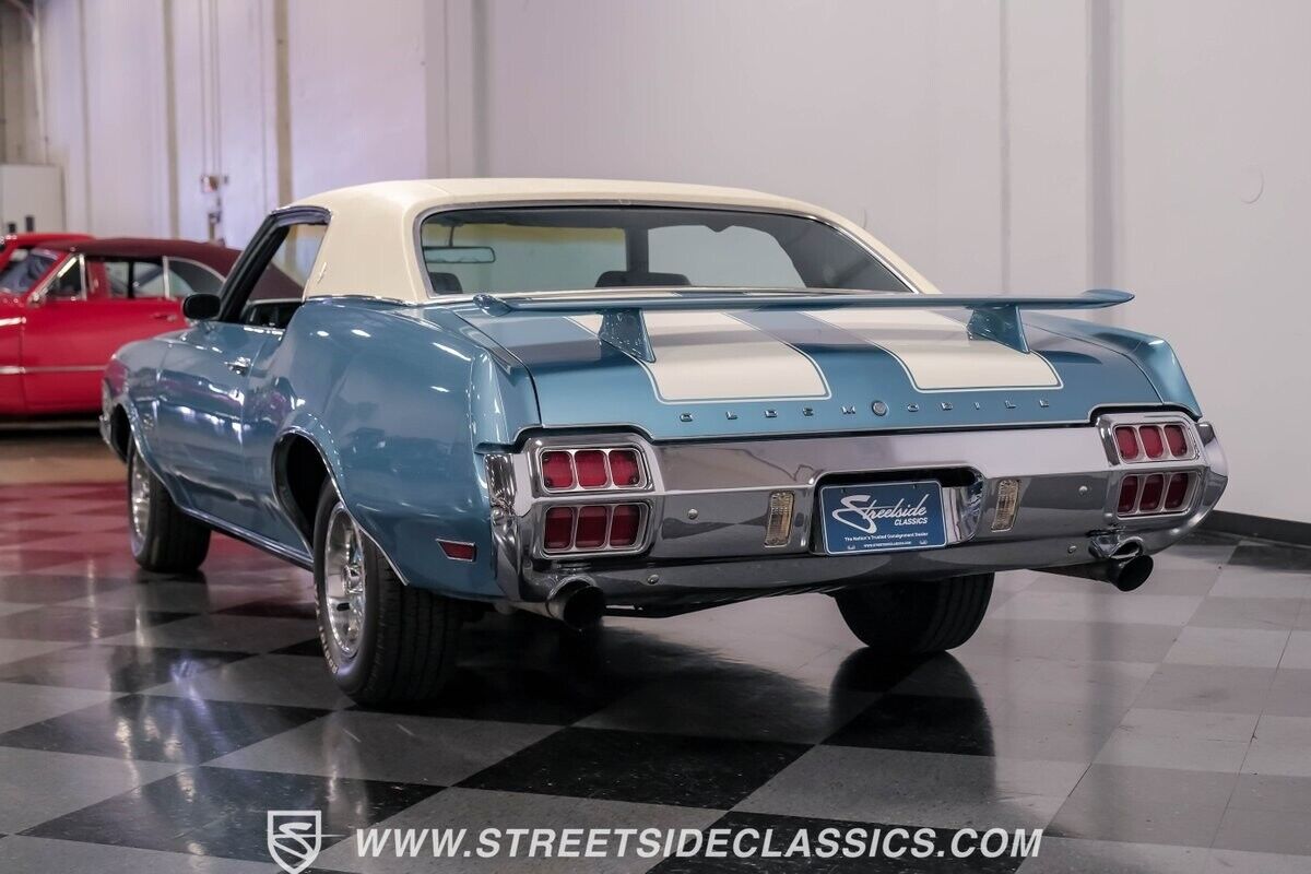 Oldsmobile-Cutlass-1972-Blue-Blue-117744-8