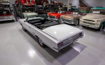 Oldsmobile-Cutlass-442-Convertible-Cabriolet-1965-White-Black-125260-10