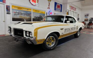 Oldsmobile-Cutlass-Cabriolet-1972-White-Black-0-3