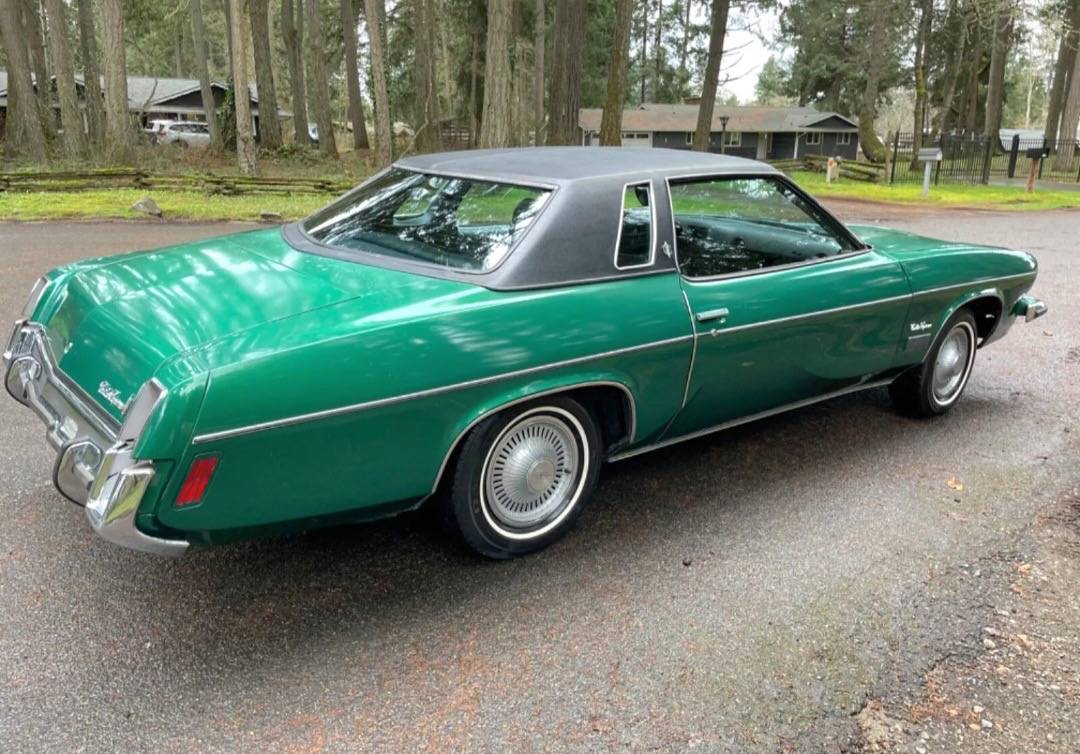 Oldsmobile-Cutlass-supreme-1973-green-43666-12