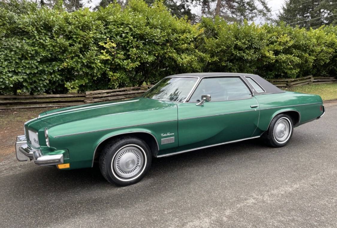 Oldsmobile-Cutlass-supreme-1973-green-43666-4