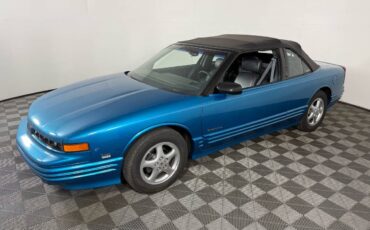 Oldsmobile-Cutlass-supreme-1993-blue-13358-14