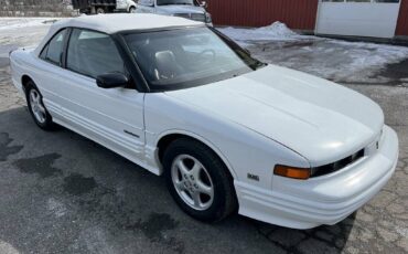 Oldsmobile-Cutlass-supreme-1994-white-71369-1