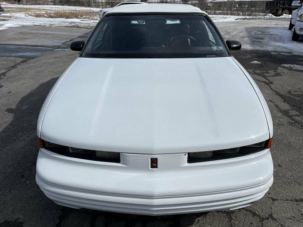 Oldsmobile-Cutlass-supreme-1994-white-71369-2