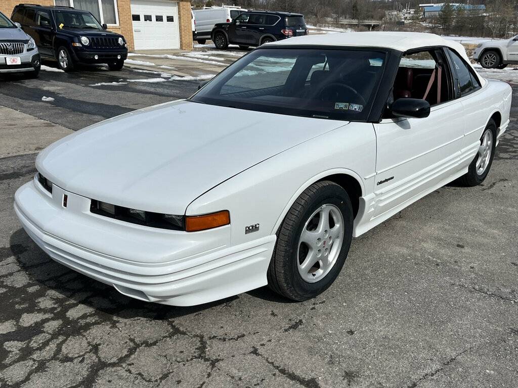 Oldsmobile-Cutlass-supreme-1994-white-71369-4