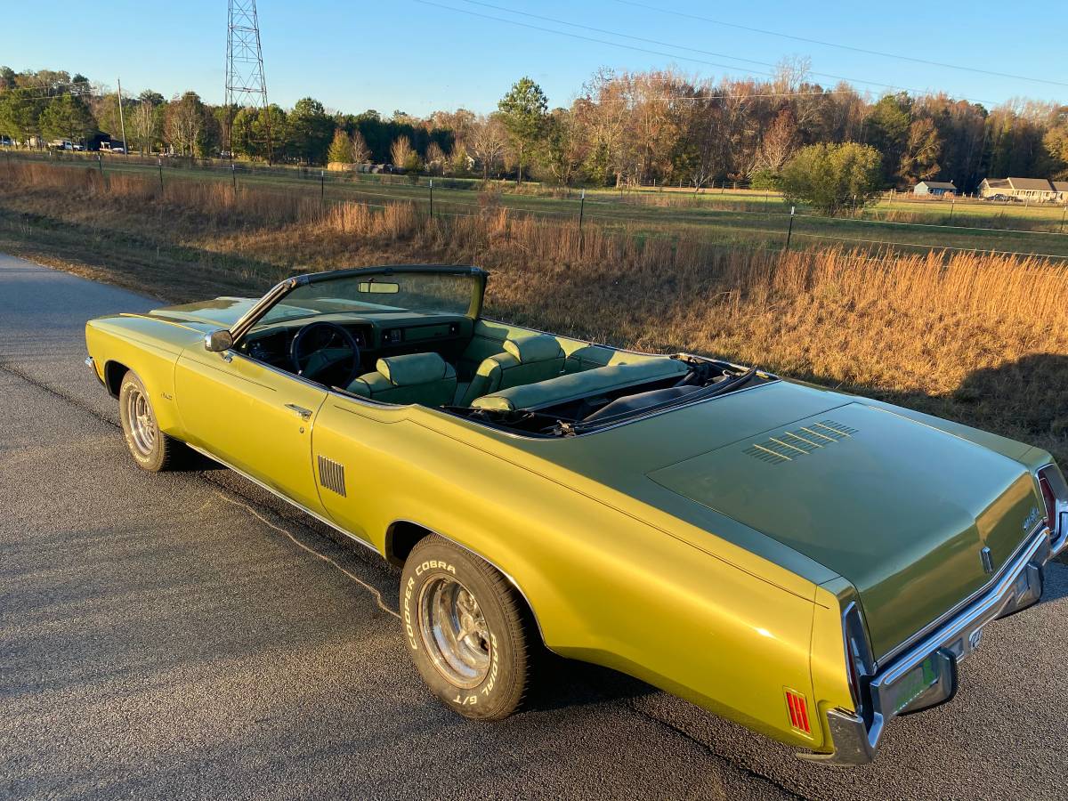 Oldsmobile-Delta-88-1971-51499-5