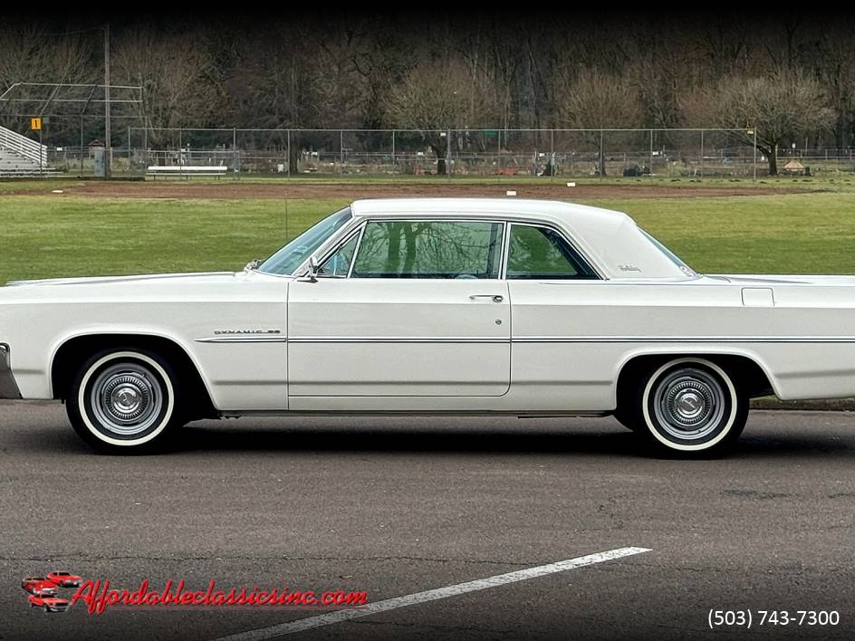 Oldsmobile-Dynamic-holiday-1963-2-18