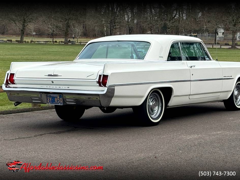 Oldsmobile-Dynamic-holiday-1963-2-2