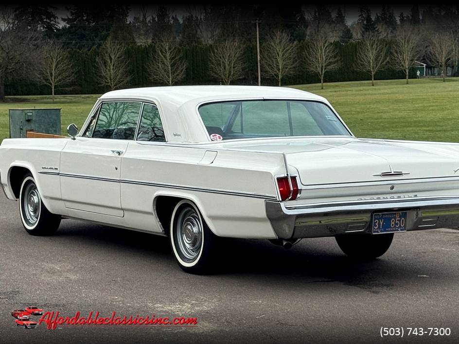 Oldsmobile-Dynamic-holiday-1963-2-20