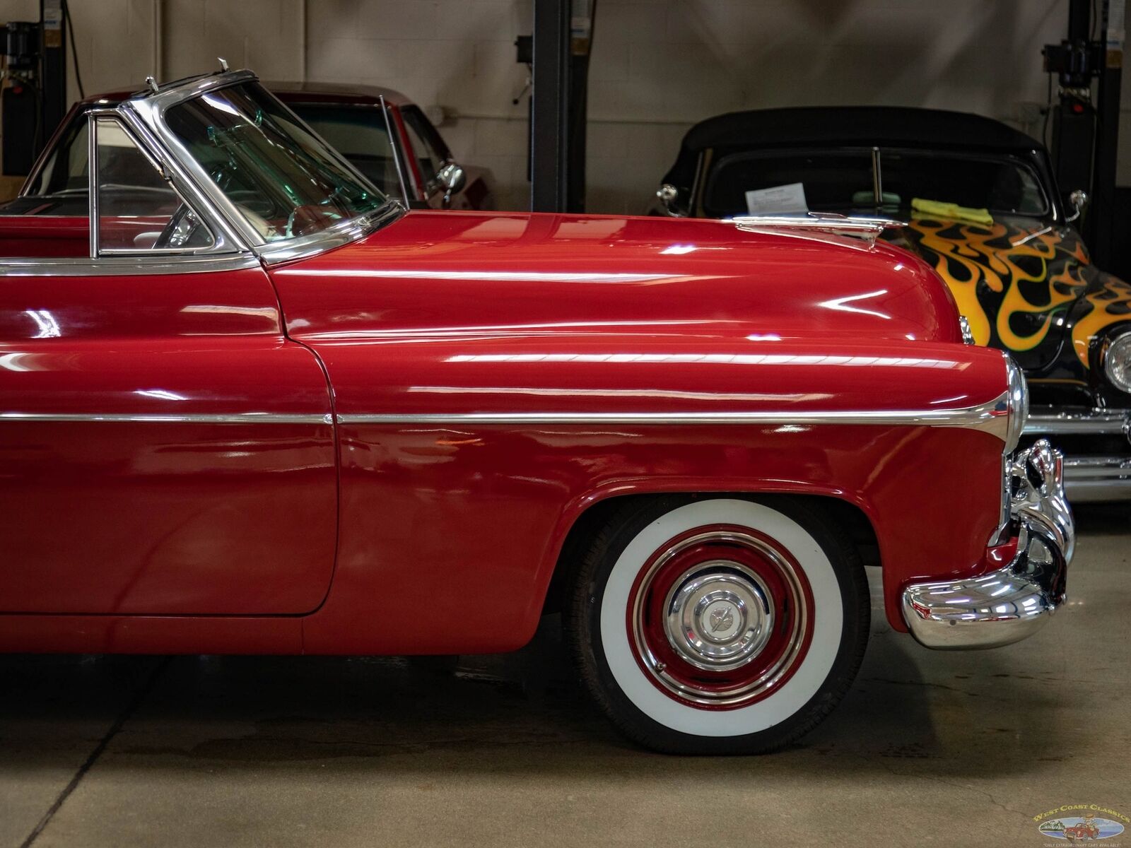 Oldsmobile-Ninety-Eight-Cabriolet-1950-Red-Red-118644-3