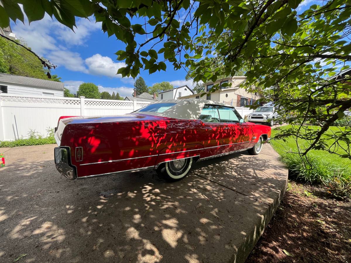 Oldsmobile-Ninety-eight-1970-red-152887-3