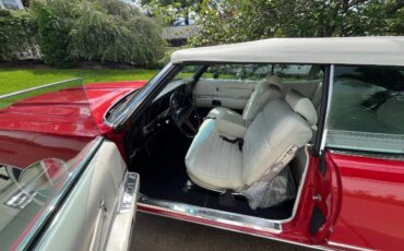 Oldsmobile-Ninety-eight-1970-red-152887-4